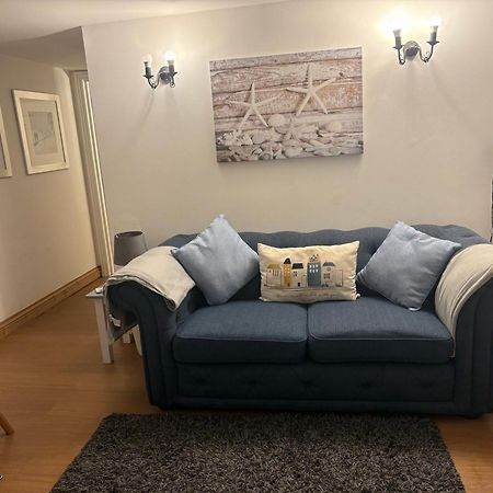Seaton, Devon, Two Bed Apartment, Just Off The Sea Front. Esterno foto
