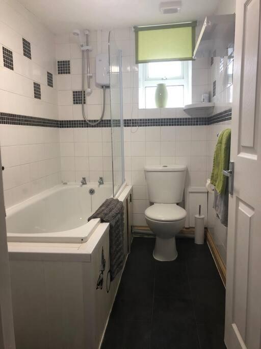 Seaton, Devon, Two Bed Apartment, Just Off The Sea Front. Esterno foto