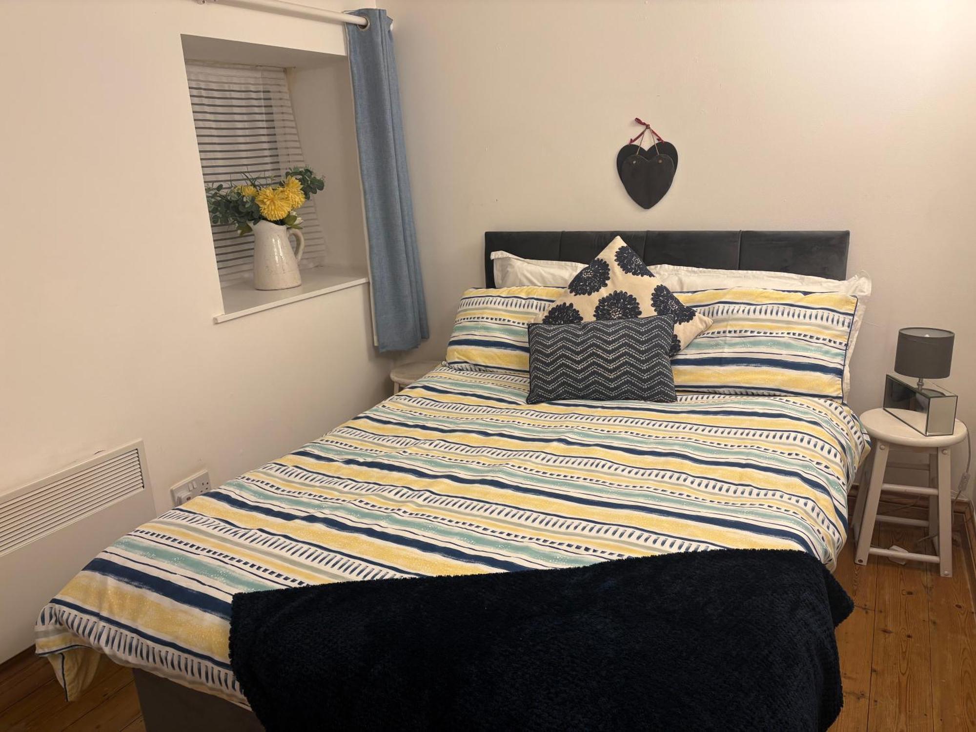 Seaton, Devon, Two Bed Apartment, Just Off The Sea Front. Esterno foto