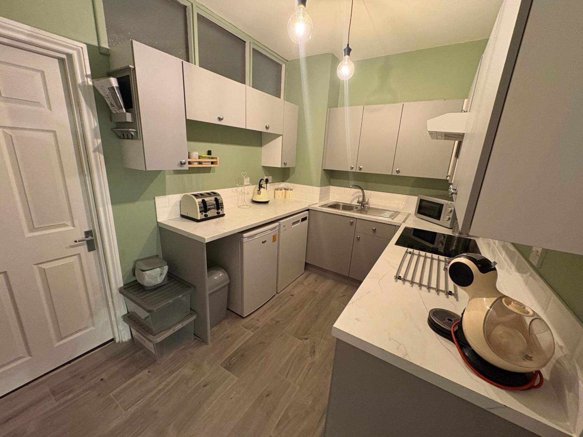 Seaton, Devon, Two Bed Apartment, Just Off The Sea Front. Esterno foto